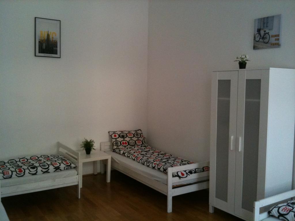 Caterina Private Rooms And Apartments Budapesta Cameră foto
