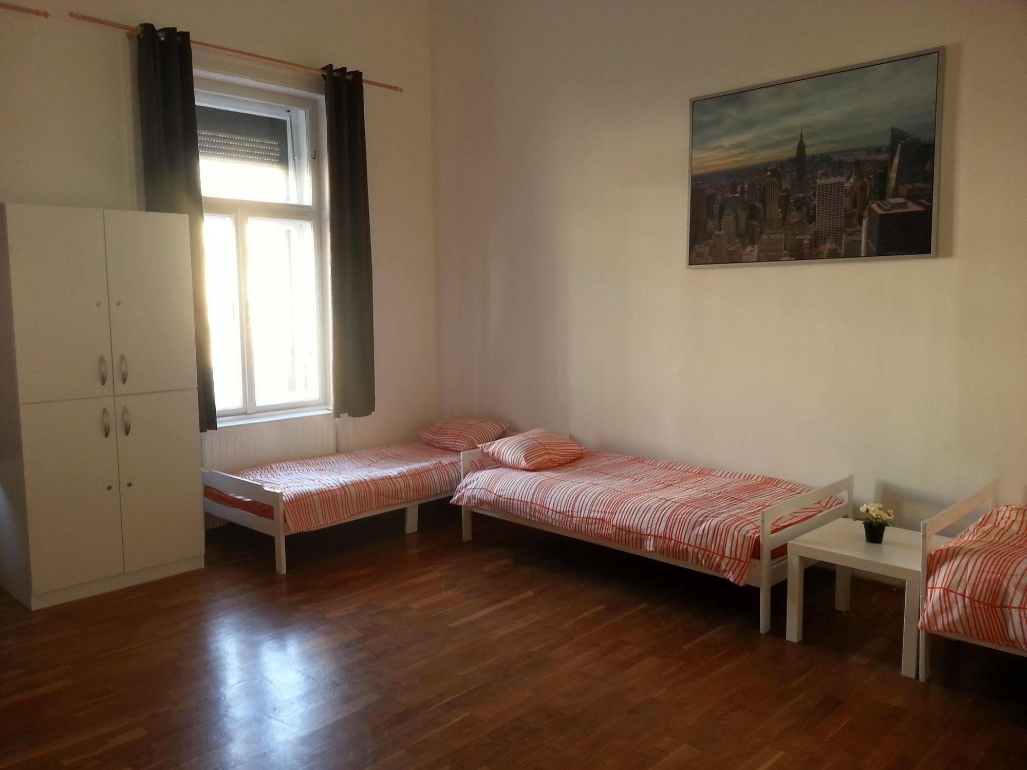 Caterina Private Rooms And Apartments Budapesta Exterior foto